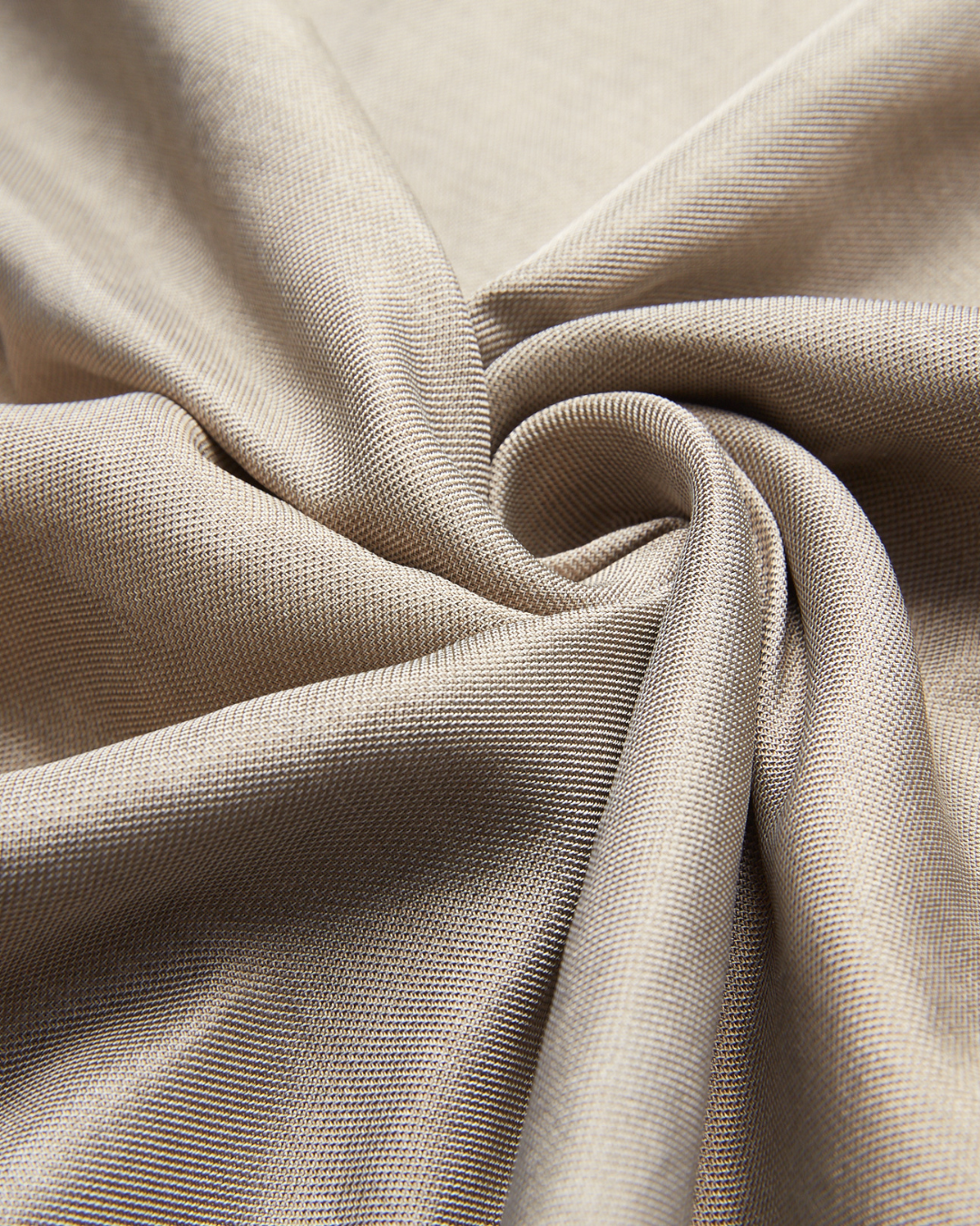 Stay cozy and protected with the Radia Smart® Grey Cotton Blanket, designed with silver-lined Faraday fabric for EMF, RF, and 5G radiation shielding. Made from soft, breathable cotton, this anti-radiation blanket supports fertility health and overall wellness. Ideal for use at home or while resting, it offers comfort and peace of mind by reducing exposure to harmful wireless signals in a stylish and natural way.