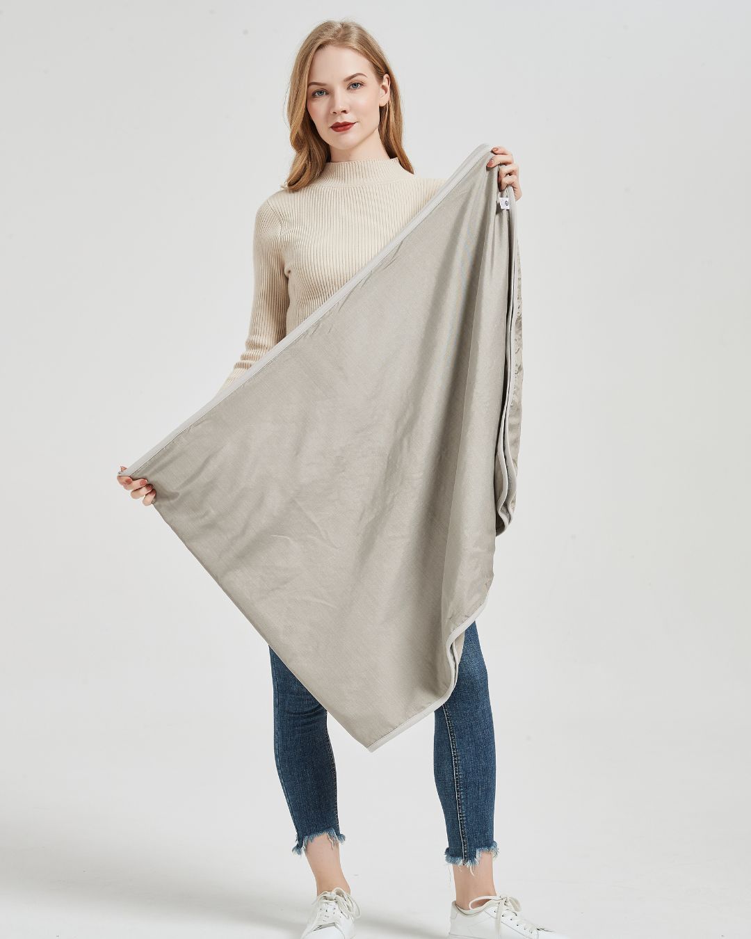 Stay cozy and protected with the Radia Smart® BUNDLE DEAL EMF Protection Poncho and Hood in Grey. Silver-lined with Faraday shielding, this set blocks EMF, RF, and 5G radiation to support fertility and overall wellness. Made with soft, breathable fabric, it offers comfort and stylish coverage for daily wear. Ideal for those seeking added protection from wireless exposure while maintaining warmth and peace of mind. A smart, health-conscious choice for modern living.