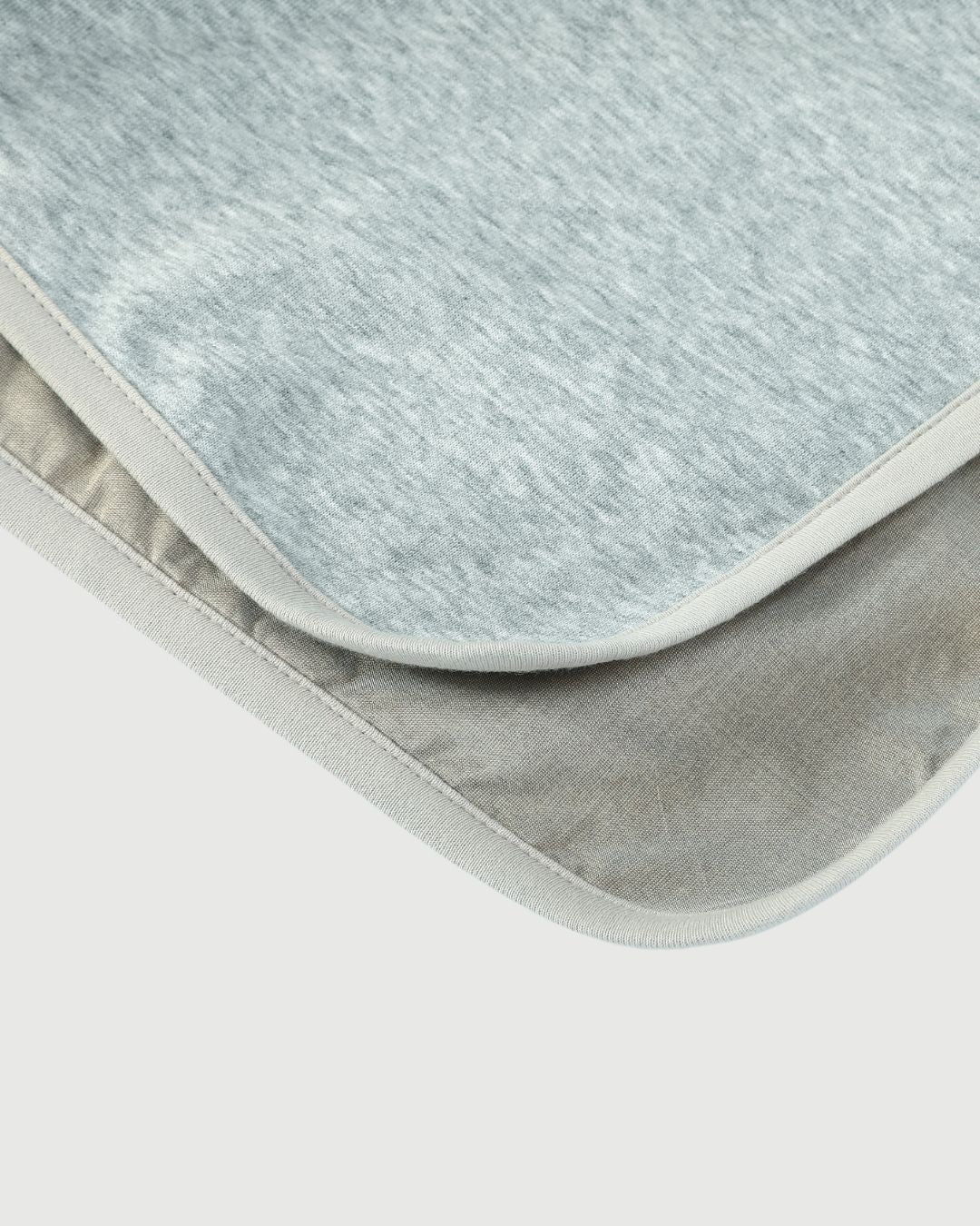 Radia Smart® Adult Hooded Poncho Blanket in Grey offers stylish, full-body comfort with built-in wellness protection. Silver-lined fabric provides advanced shielding against EMF, RF, and 5G radiation, acting as a wearable Faraday cage. Ideal for home, travel, or outdoor use, this hooded poncho combines cozy design with smart technology to help reduce exposure to harmful wireless signals. One-size-fits-most for adults.