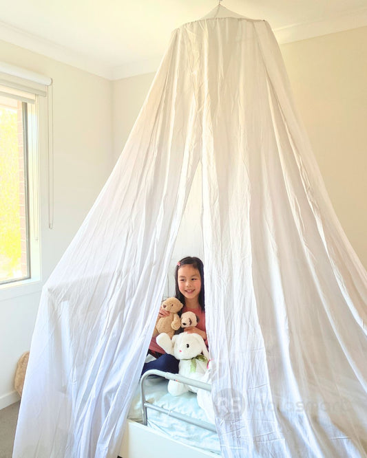 Stay cozy and protected with the Radia Smart® EMF Protection Bed Canopy Circle (Small). Designed to shield against electromagnetic fields (EMF), this silver-lined canopy offers Faraday cage-level protection. Ideal for fertility health and sensitive sleepers, it helps reduce exposure to Wi-Fi, cell towers, and other wireless radiation sources. The breathable, elegant design promotes restful sleep while safeguarding your health in style.