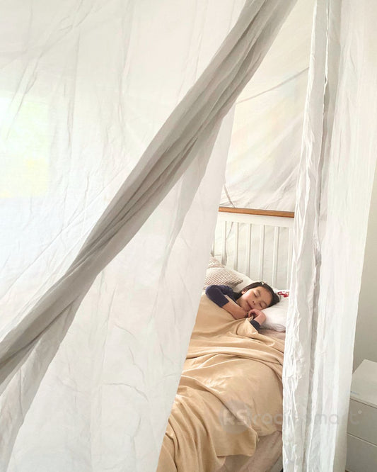 Stay cozy and protected with the Radia Smart® EMF Protection Bed Canopy Square, designed with silver-lined Faraday fabric to shield against EMF, RF, and 5G radiation. This breathable, elegant canopy creates a safe sleep environment by reducing exposure to wireless signals. Perfect for enhancing rest and wellness, it combines comfort, style, and advanced anti-radiation technology for a healthier night’s sleep in any bedroom setting.