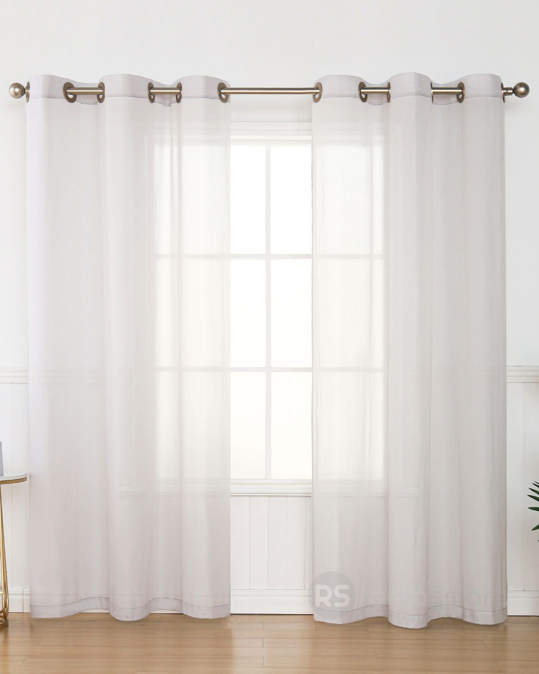 Stay cozy and protected with the Radia Smart® EMF Protection Curtain, designed to block wireless radiation from RF, WiFi, Bluetooth, cell phones, and 5G. Lined with advanced shielding fabric, this curtain reduces EMF exposure in your home while adding comfort and privacy. Ideal for bedrooms, nurseries, or offices, it offers a stylish and effective way to create a safer, low-radiation environment for you and your family.
