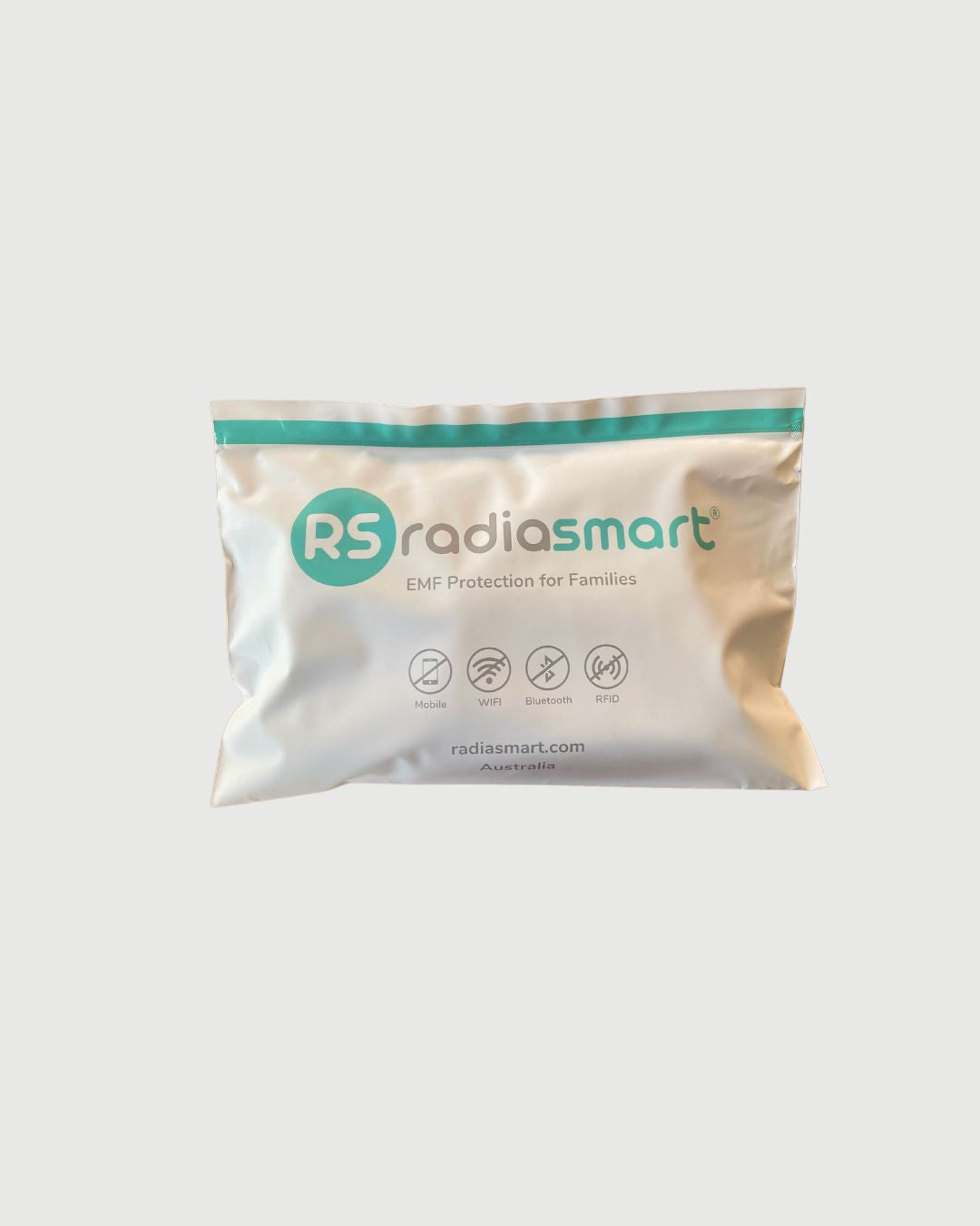 Embrace wellness with the Radia Smart® Cotton Open Hood Hat, featuring silver-lined Faraday fabric for EMF protection. This soft, breathable hood blocks RF, 5G, and wireless radiation to support fertility and overall health. Designed for comfort and ease, it offers everyday shielding from harmful signals while maintaining a relaxed fit. Ideal for use at home or on the go, this open hood hat combines style, comfort, and smart protection.