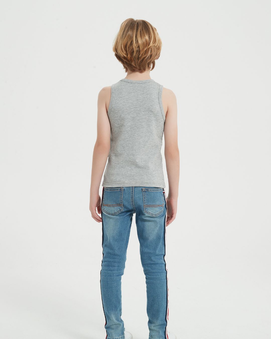 Embrace wellness with the Radia Smart® Singlet Tank Top for children, made from soft cotton and lined with Faraday shielding fabric to block EMF, RF, and 5G radiation. This unisex tank offers comfort and protection, supporting growing bodies by reducing exposure to harmful wireless signals. Ideal for daily wear, it combines breathable fabric with advanced anti-radiation technology to help protect your child’s health in a connected world.