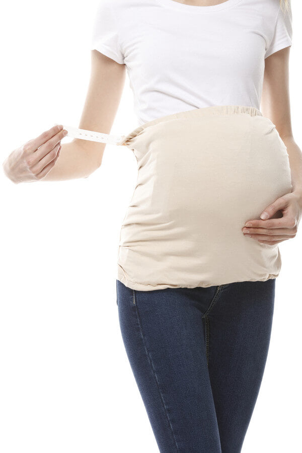 The Radia Smart® EMF Pregnancy Belly Band (Nude) offers EMF, RF, and 5G protection with silver-lined Faraday shielding. Designed for expecting mothers, it reduces harmful radiation exposure while supporting fertility and pregnancy health. Made from soft, comfortable materials, it provides gentle support and peace of mind, ensuring a safer environment for both mother and baby. Ideal for daily wear, this essential accessory promotes wellness and protection during pregnancy.