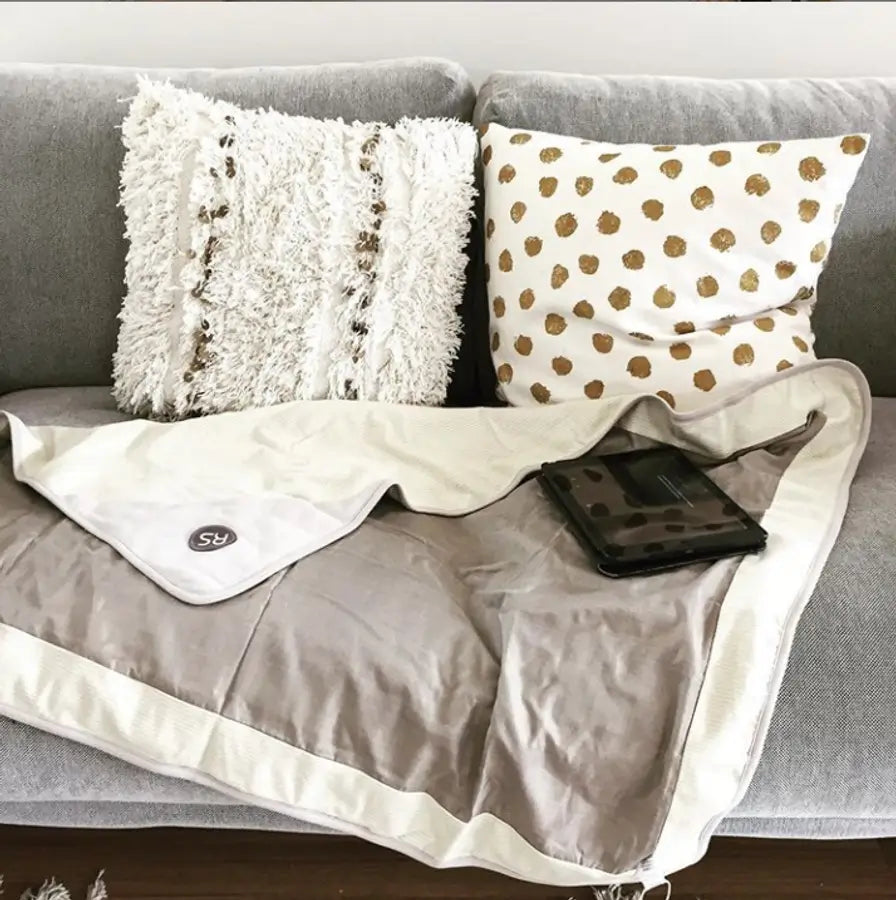 Embrace wellness with the Radia Smart® Natural Organic Blanket (Large), designed for EMF protection and anti-radiation support. This silver-lined Faraday blanket helps shield against wireless radiation and supports fertility health. Made with certified organic cotton, it’s soft, breathable, and ideal for everyday use at home, during pregnancy, or while traveling. A natural, chemical-free solution for EMF-sensitive individuals and families.