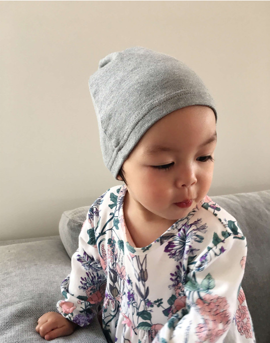 Protect your little one with the Radia Smart® Baby Hat Beanie, designed for ages 0–4 with three size options: Newborn, Baby, and Toddler. Made with silver-lined Faraday fabric, it offers EMF and RF blocking to reduce exposure to wireless radiation. Soft, breathable, and gentle on delicate skin, this beanie supports wellness and comfort for growing children. Ideal for everyday wear, it provides peace of mind with stylish, effective protection.