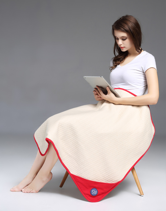 Stay cozy and protected with the Radia Smart® Joy Organic Blanket, designed with silver-lined Faraday fabric to block EMF, RF, and 5G radiation. Made from certified organic materials, it supports fertility health and overall wellness while offering soft, breathable comfort. Ideal for restful sleep or relaxation, this anti-radiation blanket reduces wireless exposure and promotes peace of mind in any environment. A perfect blend of safety, style, and serenity.