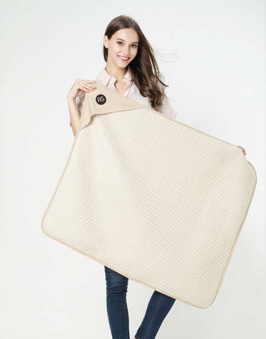 Stay cozy and protected with the Radia Smart® Classic Organic Blanket (Regular), featuring silver-lined Faraday fabric that blocks EMF, RF, and 5G radiation. Made from certified organic materials, this soft, breathable blanket supports wellness and reduces wireless exposure. Ideal for restful sleep or relaxation, it combines comfort with advanced shielding technology for a healthier, more peaceful environment at home or on the go.